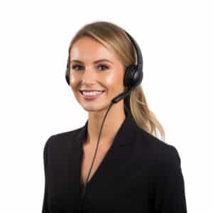telesecretariat-clicfone-expertise-humaine-physique-accueil-souriant